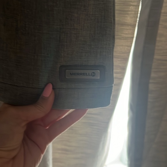 Merrel Jacket size small - Picture 4 of 4